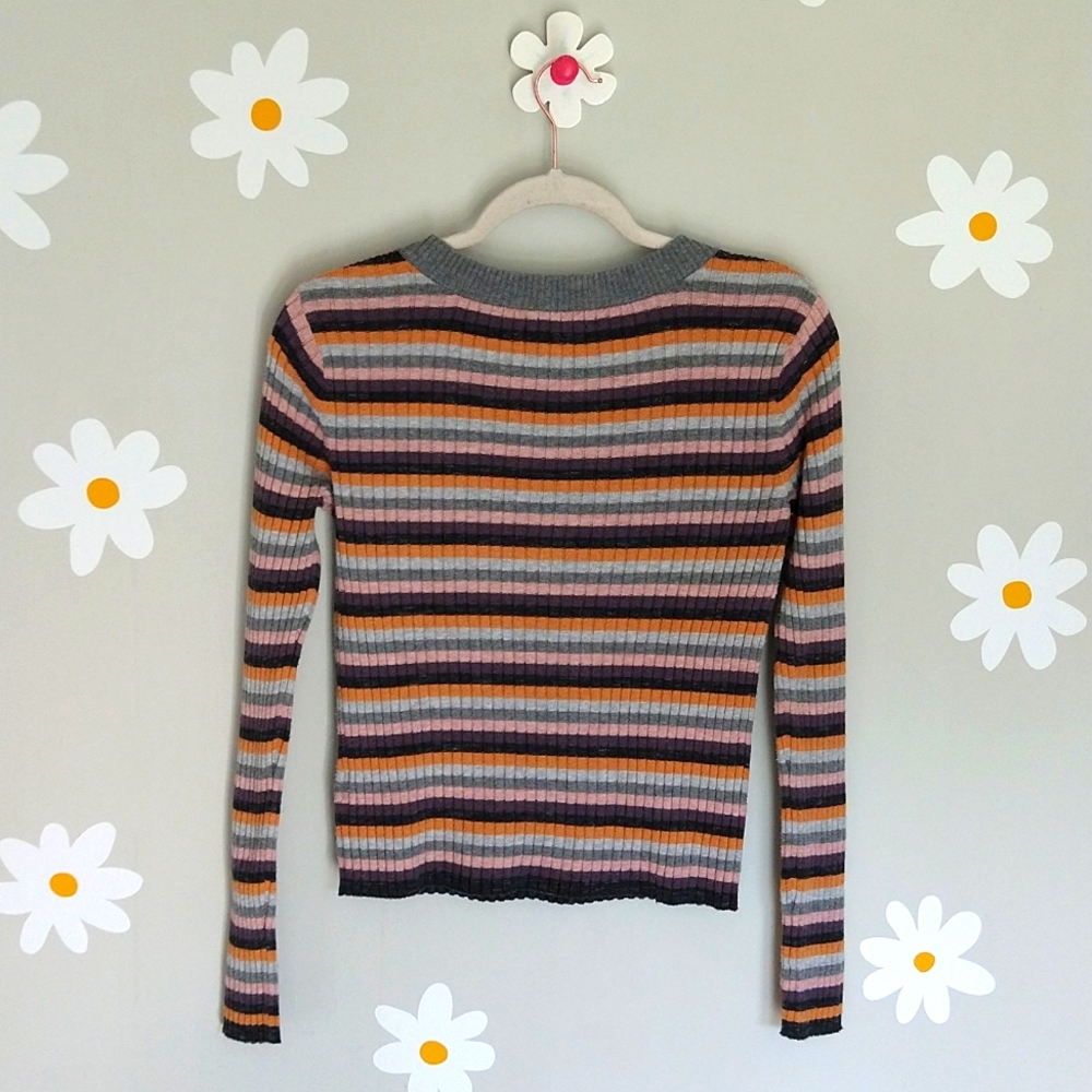 American Eagle Multicolored Striped Long-Sleeved Henley - Picture 4 of 10